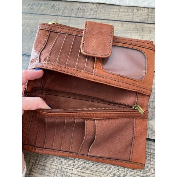 Fossil leather woman’s wallet - Picture 7 of 11